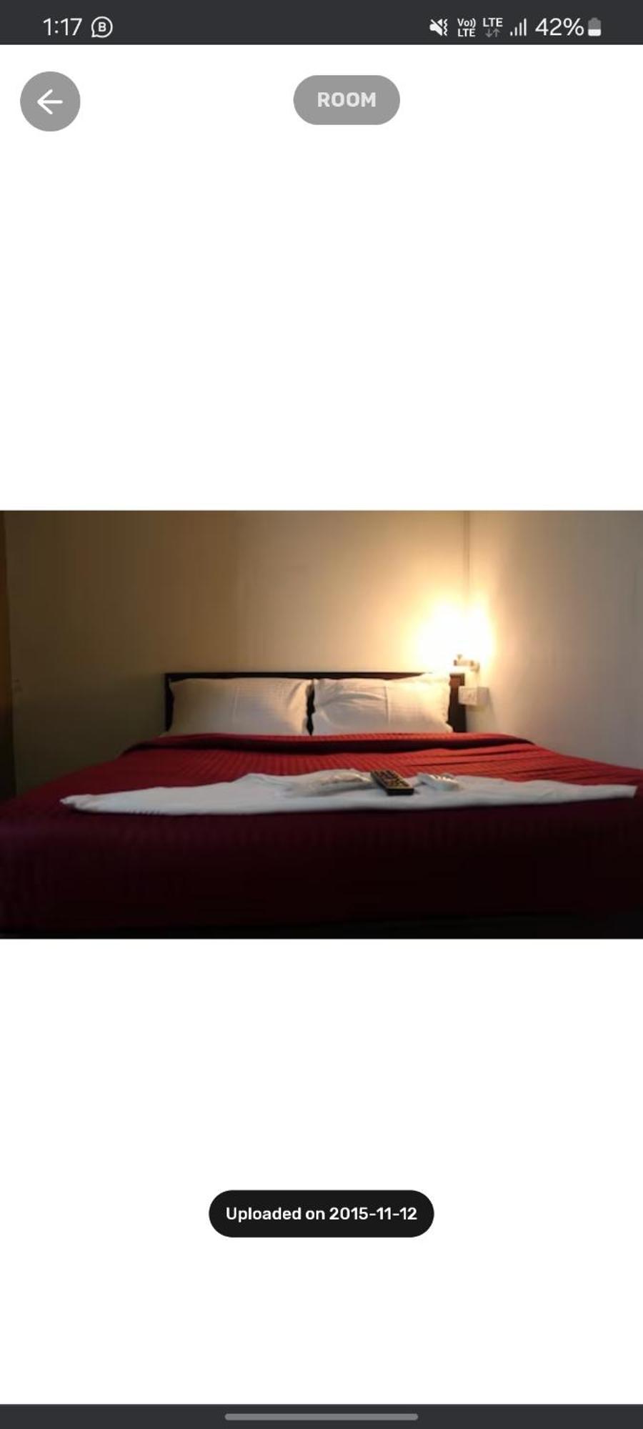 Hotel Saffron Inn Мумбаи Экстерьер фото