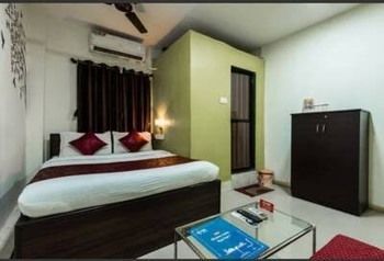 Hotel Saffron Inn Мумбаи Экстерьер фото
